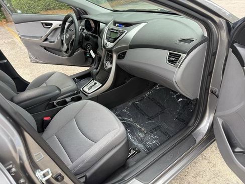 Used 2012 Hyundai Elantra GLS w/ Preferred Pkg 3 FWD image 36