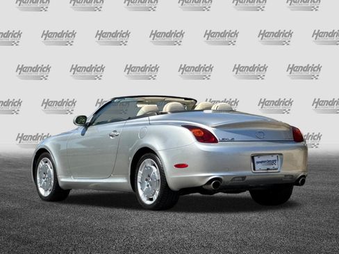 Used 2004 Lexus SC 430 Convertible RWD image 7