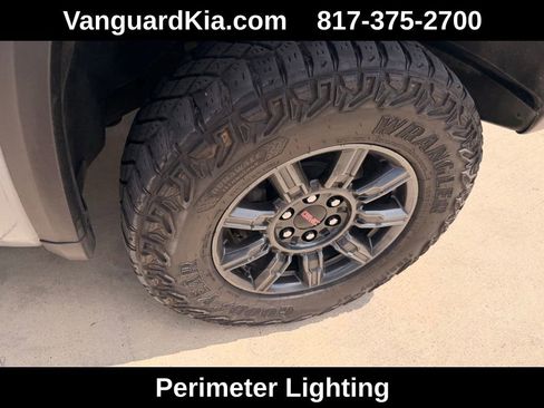Used 2024 GMC Sierra 1500 AT4X AWD/4WD image 11
