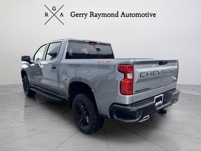 New 2026 Chevrolet Silverado 1500 Custom Trail Boss w/ LPO, Dark Essentials Package