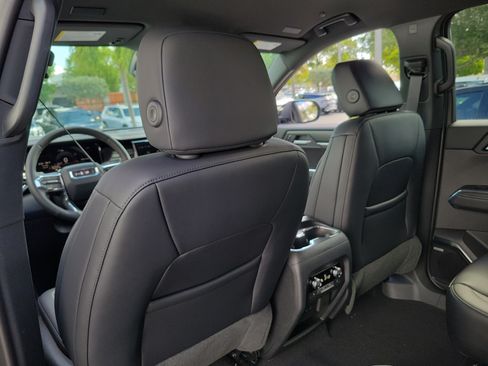 New 2026 GMC Acadia Elevation FWD image 15