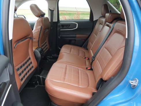 Used 2023 Ford Bronco Sport Heritage Limited image 11