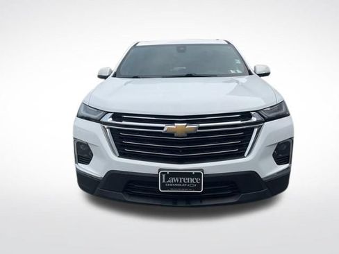 Used 2023 Chevrolet Traverse LT w/ LT Premium Package AWD/4WD image 12