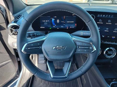 New 2026 Chevrolet Blazer EV LT image 11