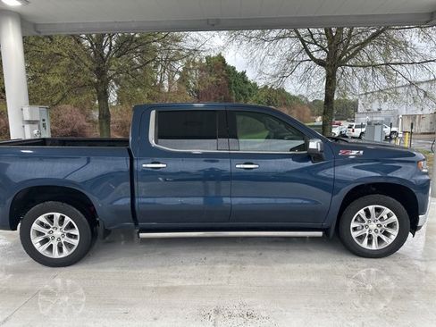 Used 2021 Chevrolet Silverado 1500 LTZ w/ LTZ Premium Package image 2