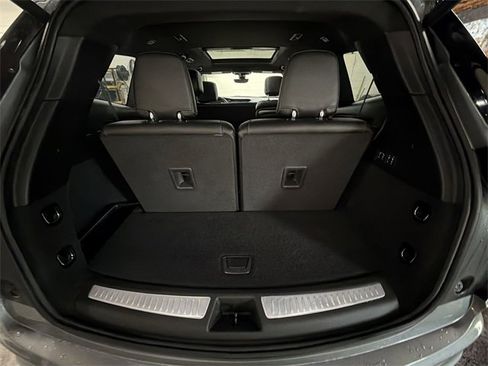 Certified 2024 Cadillac XT6 Sport w/ Technology Package image 27