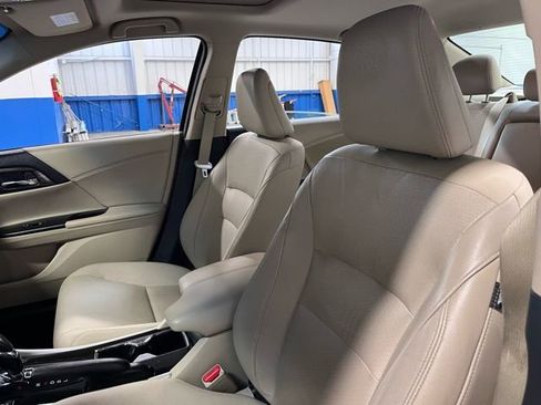 Used 2016 Honda Accord EX-L image 22