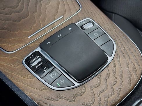 Used 2021 Mercedes-Benz E 350 4MATIC Sedan image 20