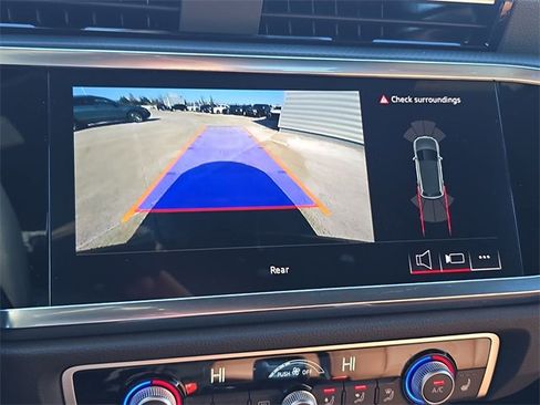 Used 2025 Audi Q3 2.0T Premium w/ Convenience Package image 26