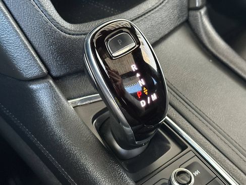Used 2023 Cadillac XT5 Premium Luxury FWD image 30