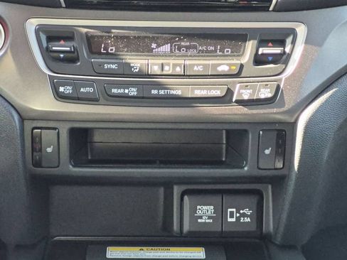 Used 2022 Honda Pilot Special Edition image 24