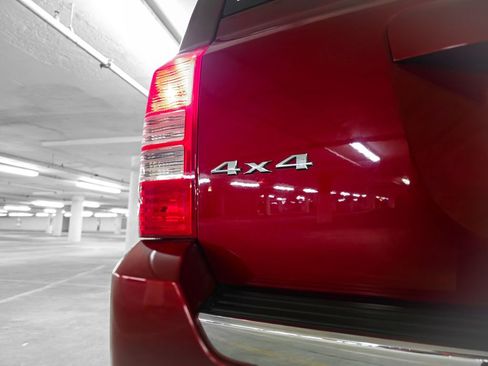 Used 2017 Jeep Patriot High Altitude image 10