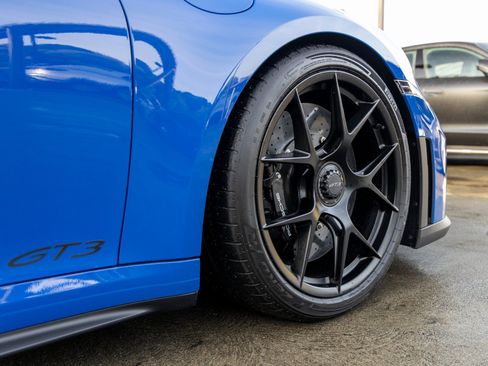 Certified 2026 Porsche 911 GT3 RWD image 14
