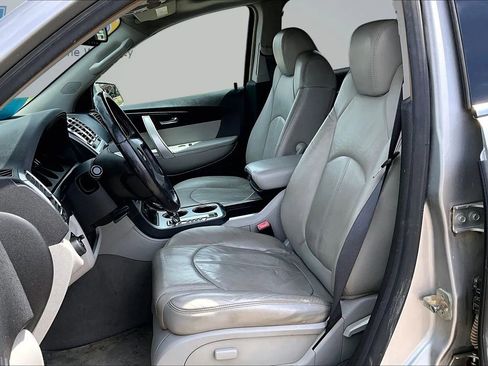 Used 2008 GMC Acadia SLT w/ Convenience Package FWD image 19