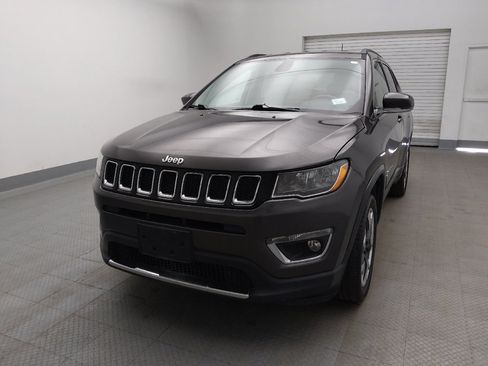 Used 2019 Jeep Compass Limited AWD/4WD image 15