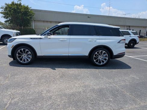 New 2026 Lincoln Aviator Reserve RWD image 7
