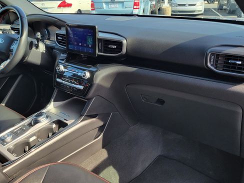 Used 2023 Ford Explorer ST-Line image 42