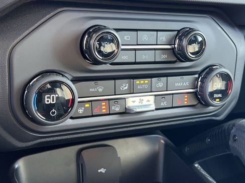 Used 2024 Ford Bronco Raptor w/ Interior Carbon Fiber Pack 6 image 21