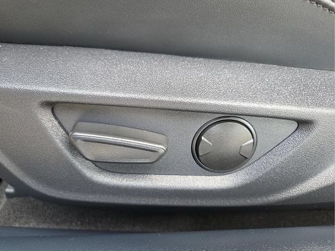 Used 2024 Ford Mustang Coupe RWD image 15