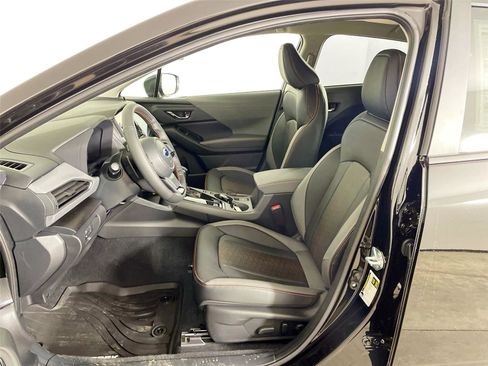 New 2026 Subaru Crosstrek 2.5i Limited w/ Crosstrek Mirror Package image 11