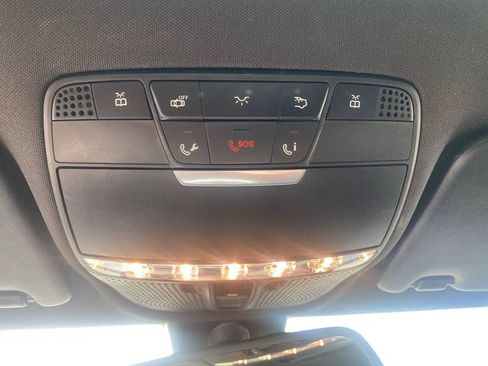 Used 2015 Mercedes-Benz C 300 4MATIC Sedan image 16
