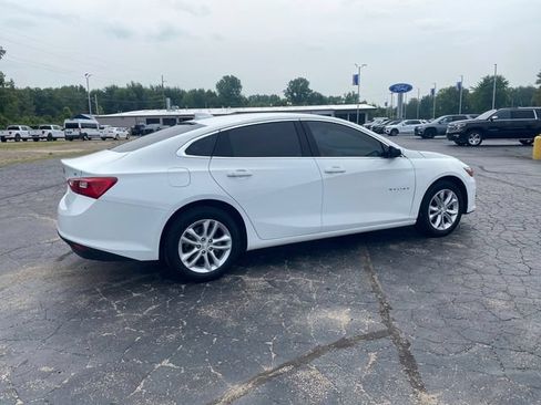 Used 2023 Chevrolet Malibu LT FWD image 5