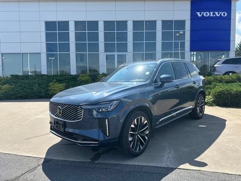Used 2026 Volvo XC90 B6 Plus AWD/4WD image 37