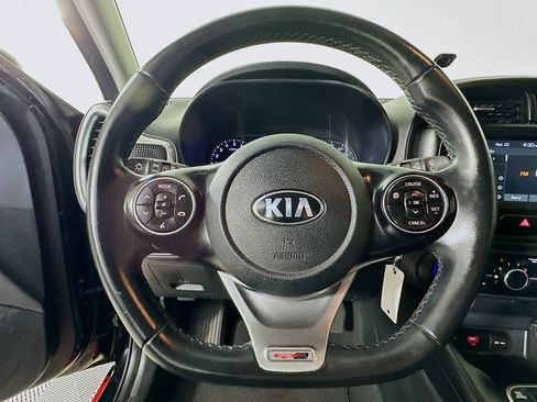 Used 2020 Kia Soul GT-Line FWD image 18