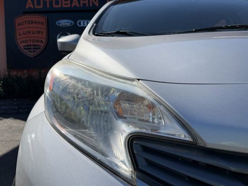 Used 2015 Nissan Versa Note SV FWD image 4