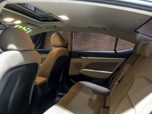 Used 2020 Hyundai Elantra Value Edition w/ Cargo Package (C1) image 17