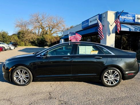 Used 2013 Lincoln MKZ image 20