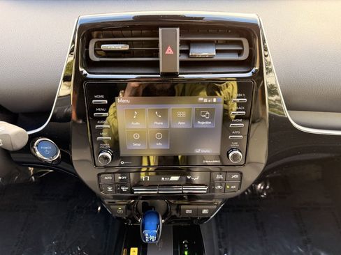 Used 2021 Toyota Prius XLE w/ Advanced Technology Package image 23