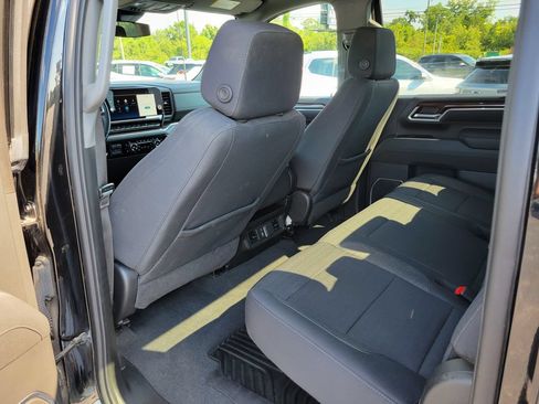 Used 2025 Chevrolet Silverado 2500 LT w/ Convenience Package AWD/4WD image 13