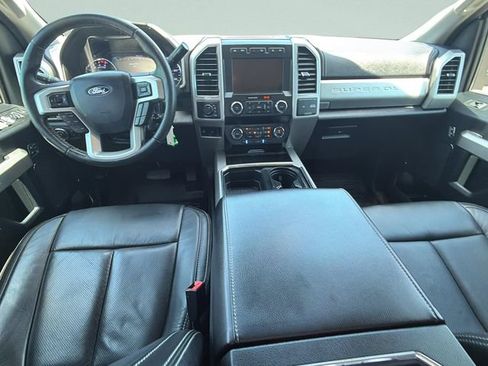 Used 2020 Ford F350 Lariat w/ Lariat Value Package AWD/4WD image 18