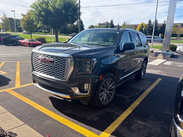 Certified 2021 GMC Yukon Denali w/ Denali Premium Package AWD/4WD image 1