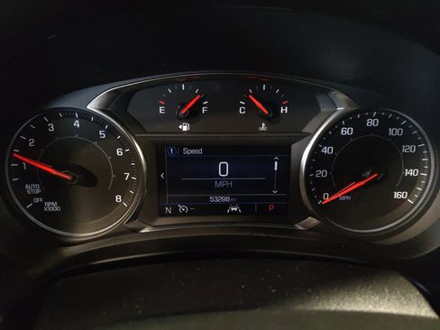 Used 2024 GMC Terrain SLE image 23