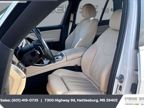 Used 2019 BMW X5 xDrive40i AWD/4WD image 18