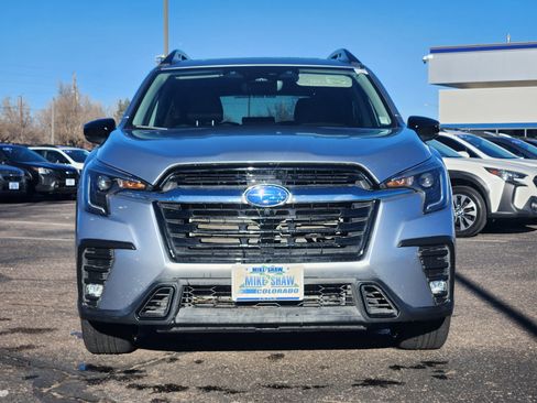 Used 2025 Subaru Ascent Limited image 2