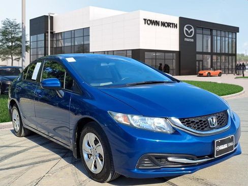 Used 2015 Honda Civic LX image 1