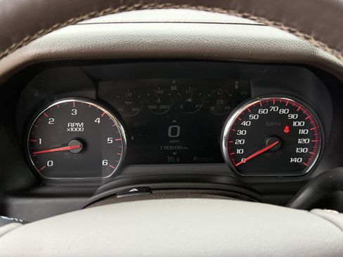 Used 2016 GMC Yukon XL Denali w/ Open Road Package image 18