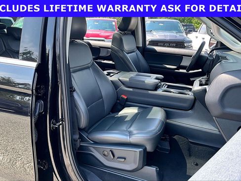 Used 2025 Ford Expedition Max Active AWD/4WD image 7