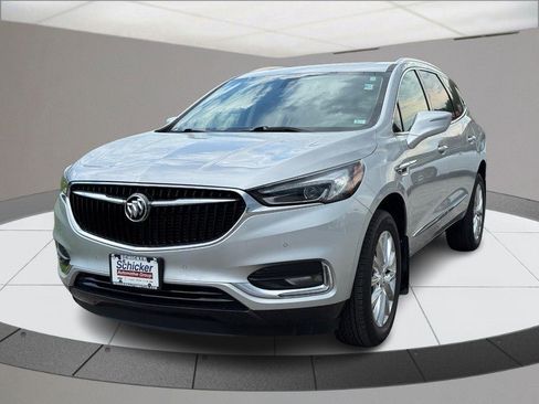 Used 2021 Buick Enclave Premium w/ Sun and Sites Package FWD image 8