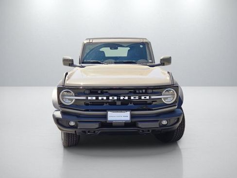 New 2026 Ford Bronco Outer Banks AWD/4WD image 2
