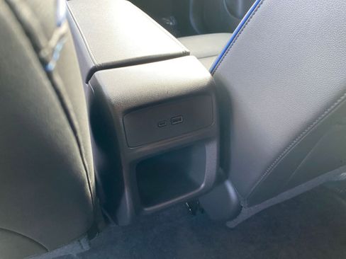 Used 2025 Buick Envista Sport Touring image 24