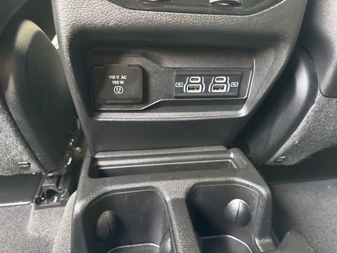 Used 2021 Jeep Grand Cherokee L Limited w/ Luxury Tech Group II image 43