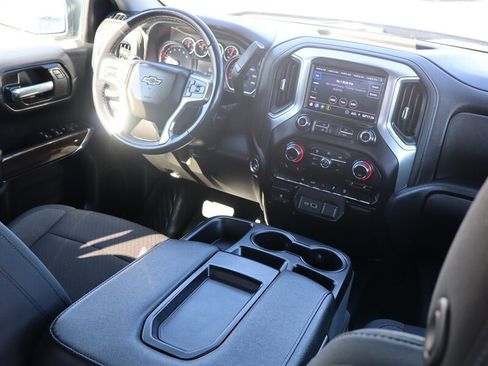 Used 2021 Chevrolet Silverado 1500 RST AWD/4WD image 14