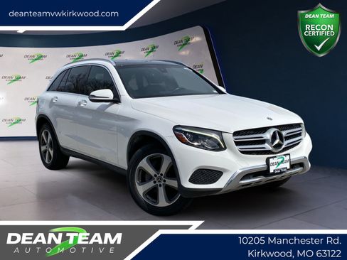 Used 2019 Mercedes-Benz GLC 300 4MATIC w/ Premium Package image 1