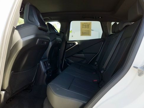 Used 2025 BMW X3 xDrive30i w/ Convenience Package image 19