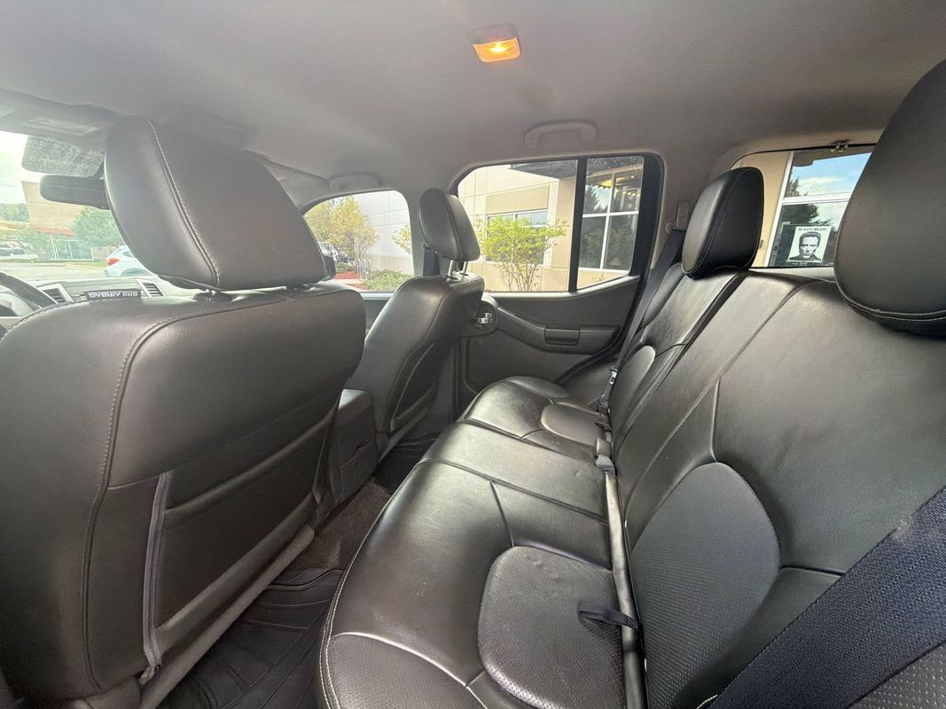 Used 2013 Nissan Xterra PRO-4X w/ Pro-4x Leather Pkg AWD/4WD image 21