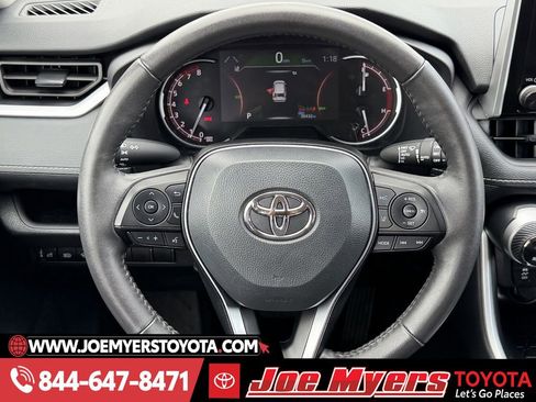 Used 2025 Toyota RAV4 XLE w/ Weather Package image 15